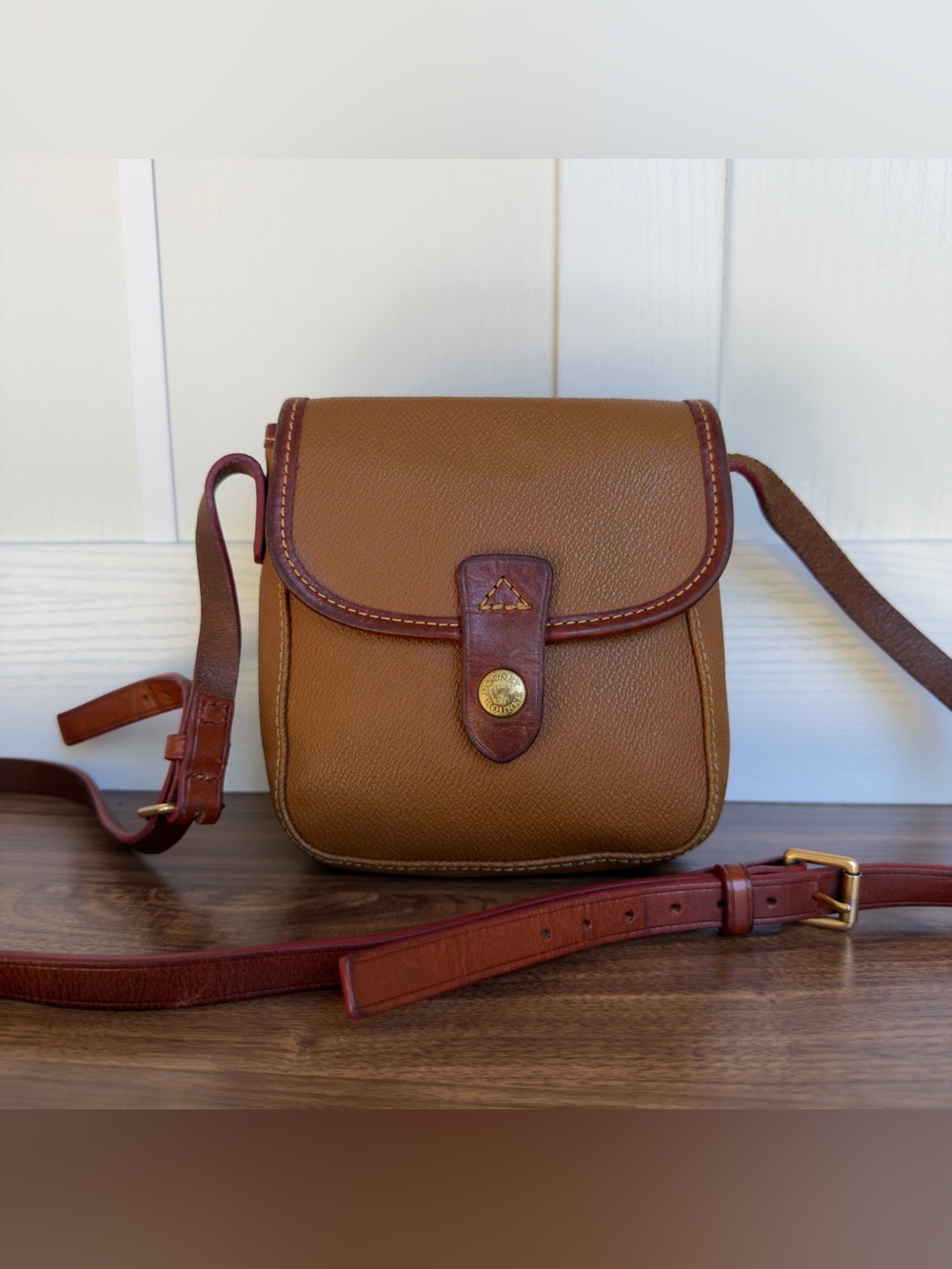 Vintage Dooney and Bourke Small Crossbody Bag